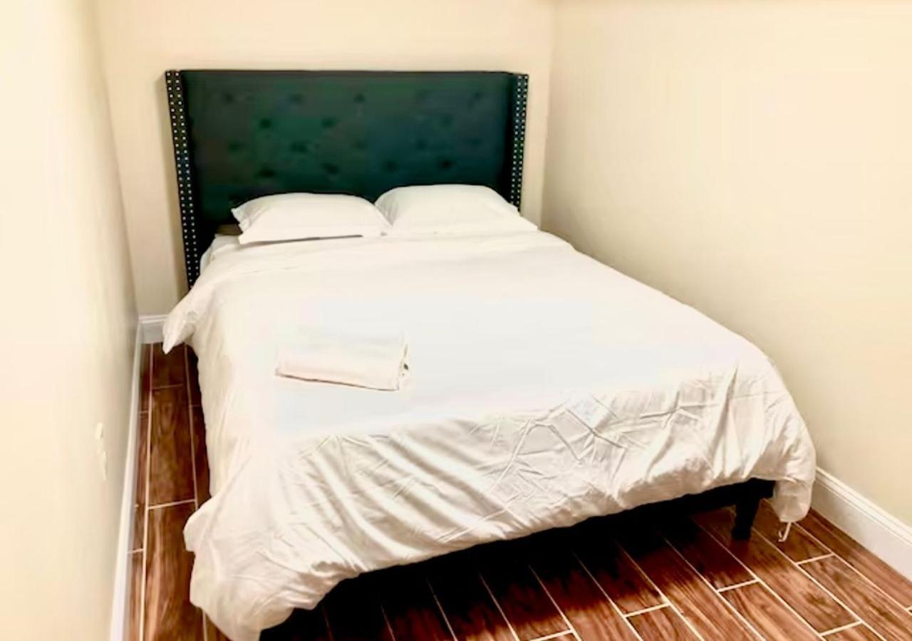 Newly Renovated Guest Rooms Near Transportation Philadelphia Bagian luar foto